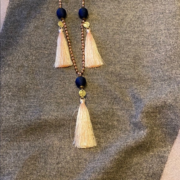 Long Tassel Necklace 38” Long and so cute!! - Picture 6 of 9